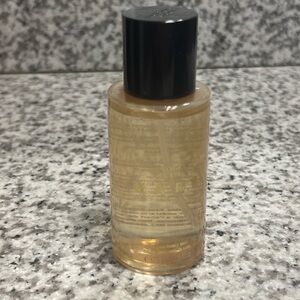 Fragrance Mist with Black Cap